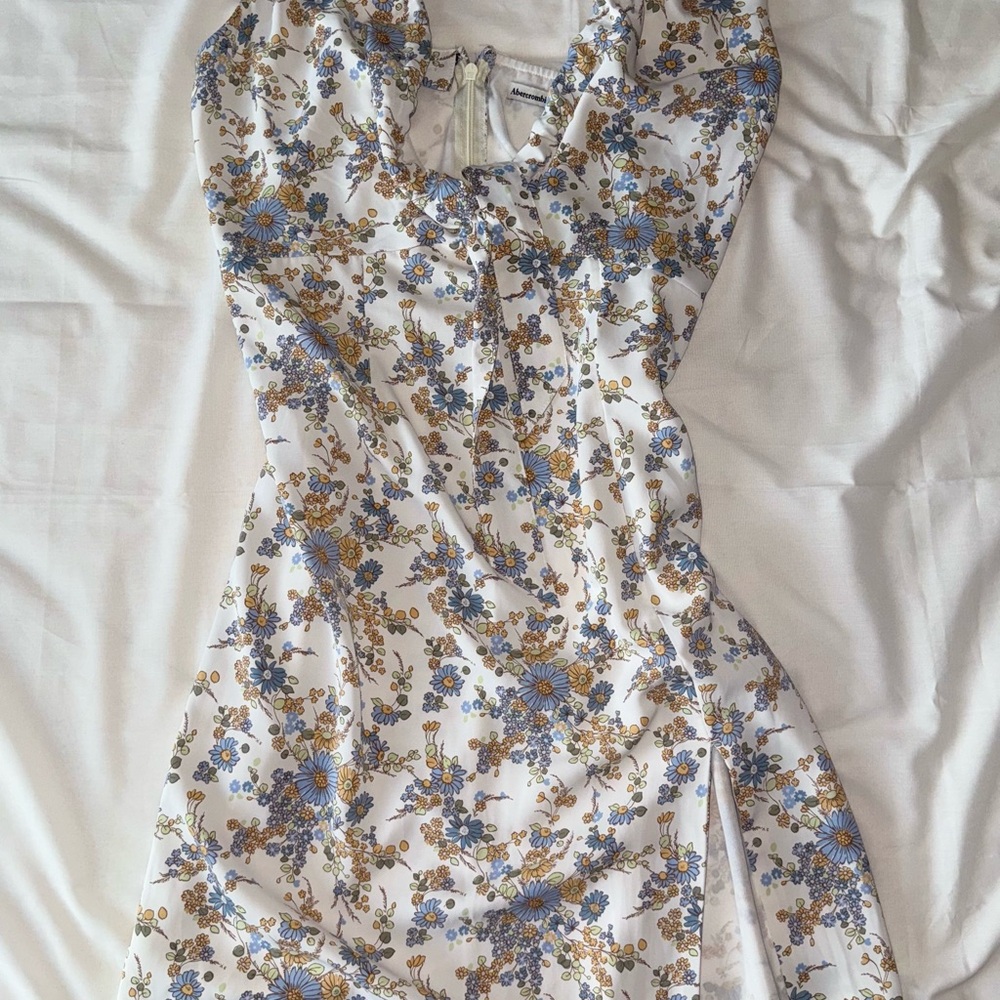 Abercrombie & Fitch White Floral Midi Dress